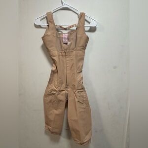 High compression long-legged Colombian faja